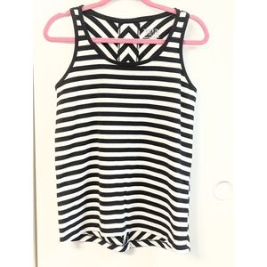 Black and white striped sleeveless top - Sz S